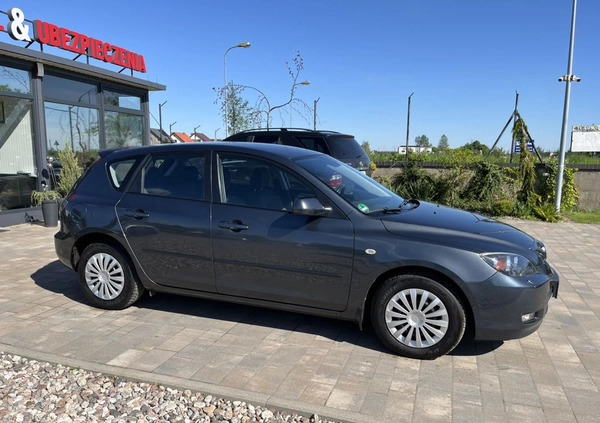 Mazda 3 cena 14300 przebieg: 230000, rok produkcji 2009 z Milanówek małe 596